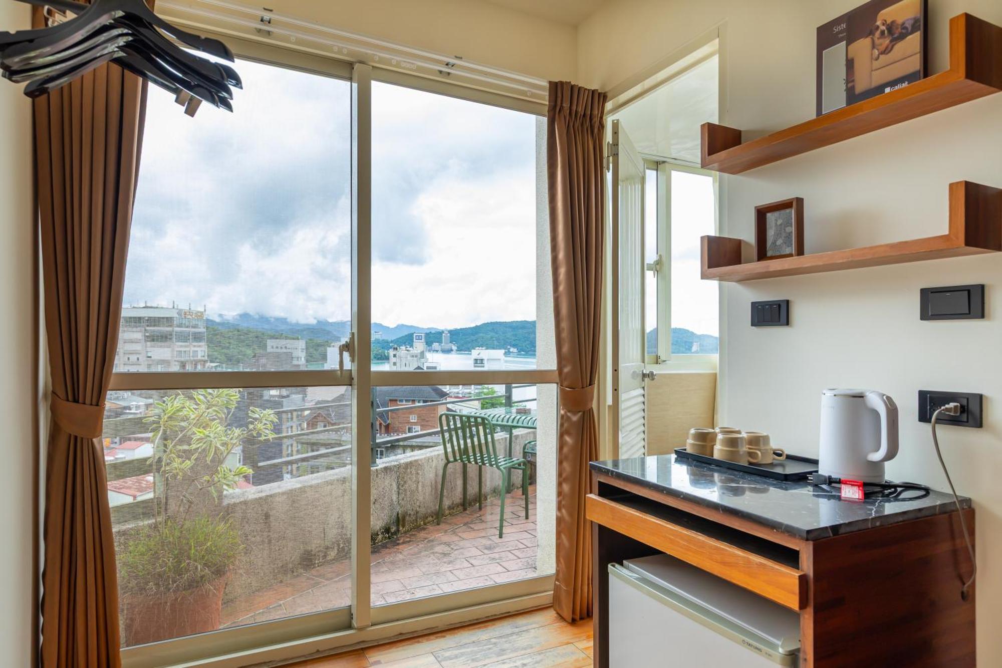 Sun Moon Lake Itathao Vacation Inn With Elevator Yuchi Zewnętrze zdjęcie