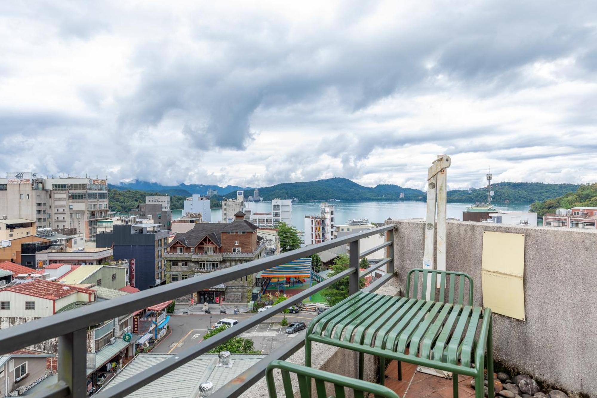 Sun Moon Lake Itathao Vacation Inn With Elevator Yuchi Zewnętrze zdjęcie