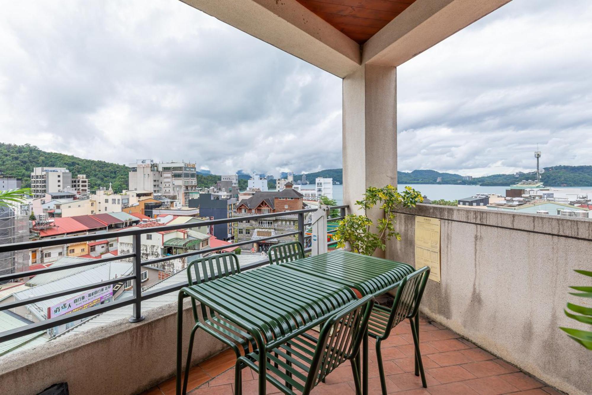 Sun Moon Lake Itathao Vacation Inn With Elevator Yuchi Zewnętrze zdjęcie