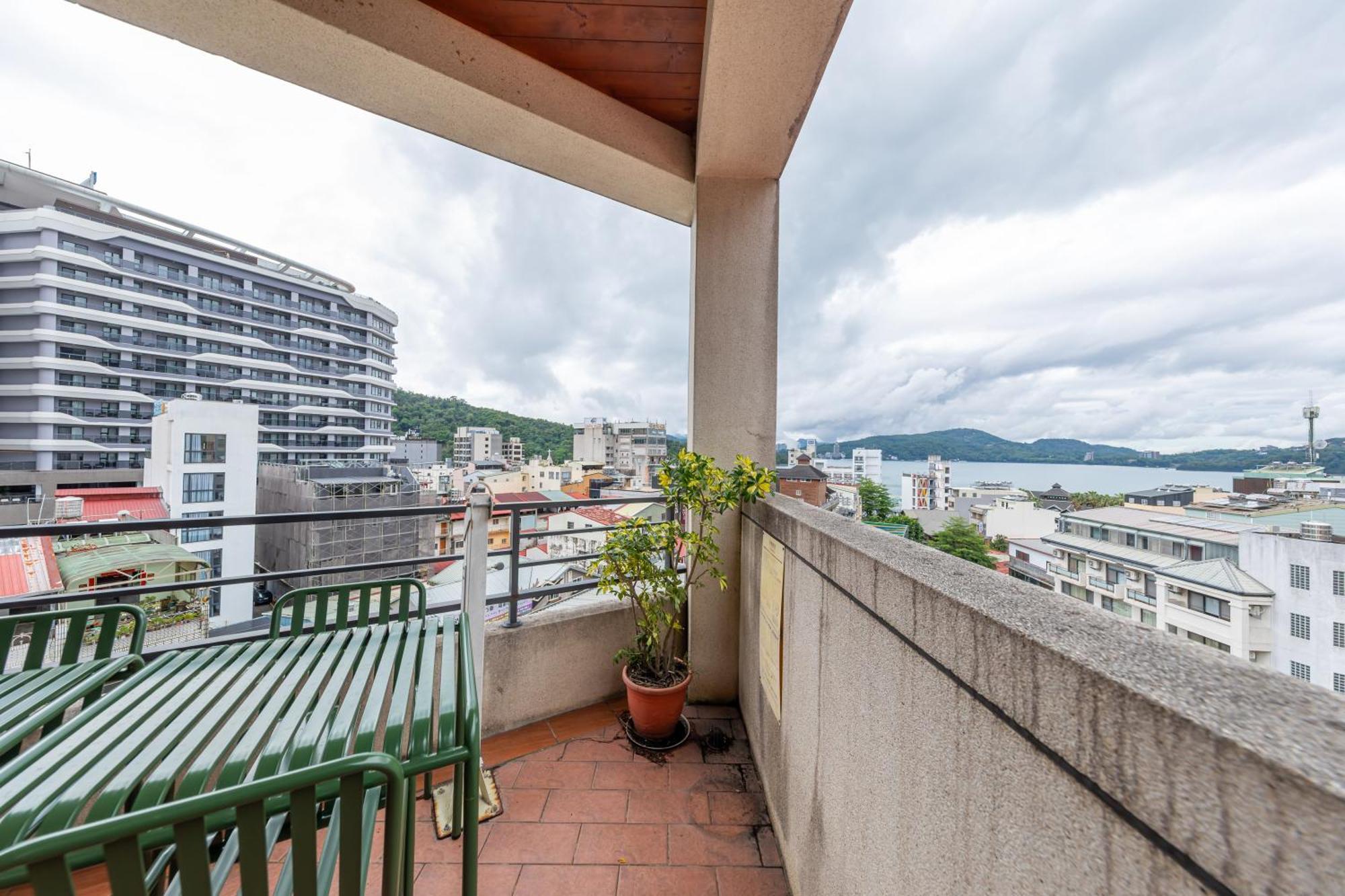 Sun Moon Lake Itathao Vacation Inn With Elevator Yuchi Zewnętrze zdjęcie
