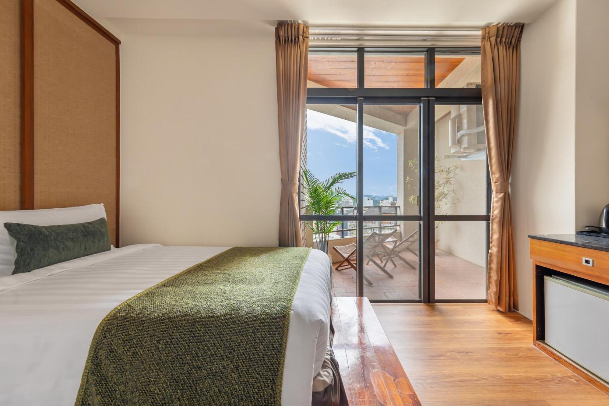 Sun Moon Lake Itathao Vacation Inn With Elevator Yuchi Zewnętrze zdjęcie